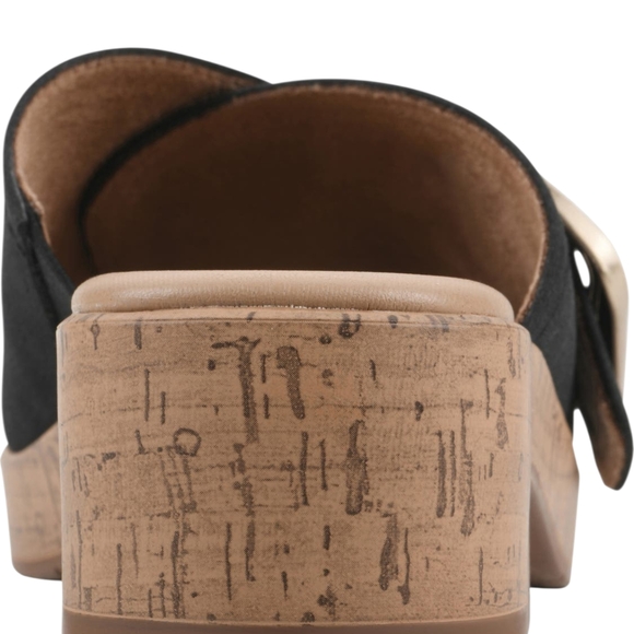 Cliffs by White Mountain Women's Black Nubuck Slide Sandals - Picture 6 of 16